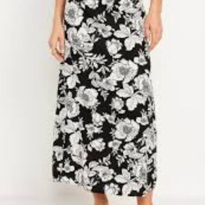 Black and White Floral Linen Skirt